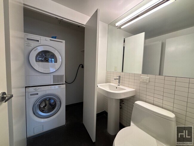 Photo - East 39th Street Unit 15B