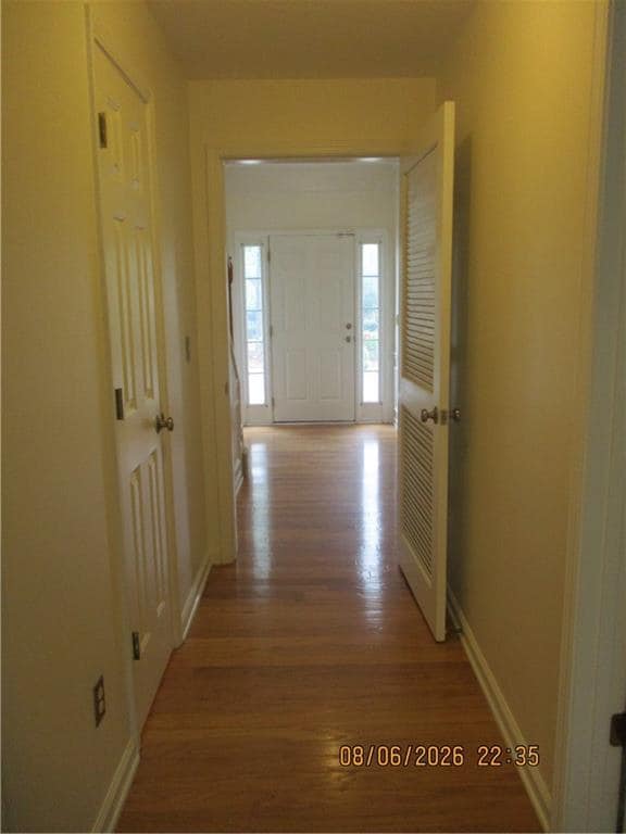 Photo - 1112 Thornborough Dr