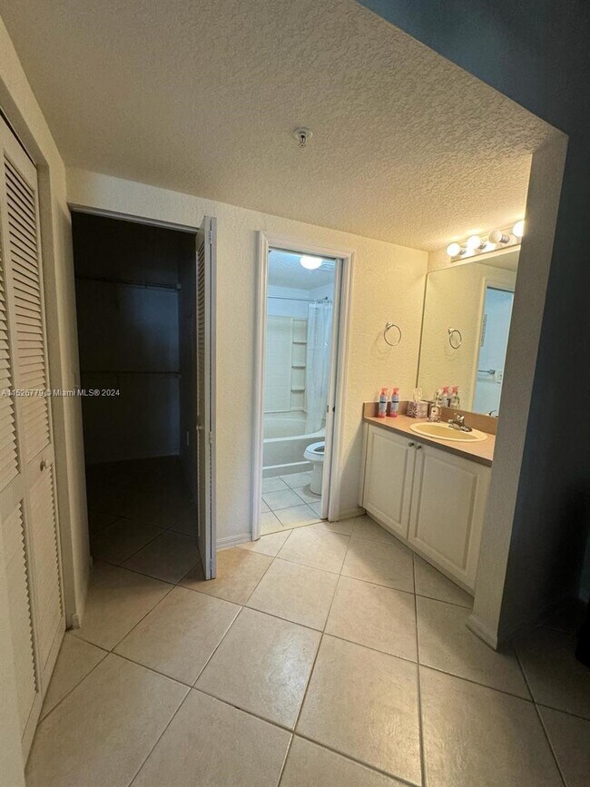 Photo - 6634 W Sample Rd Unit 6634