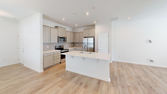 Photo - Immaculate New Townhome in Pringle Towns