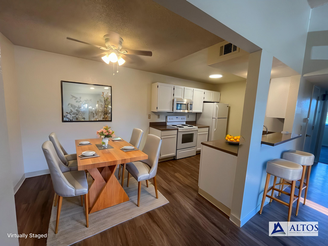 Top floor 2bd/1ba at Sunnyside Condos **MO... - Top floor 2bd/1ba at Sunnyside Condos **MO... Unit 306