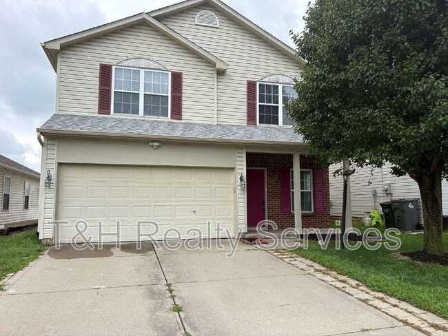 8116 Lake Tree Ln