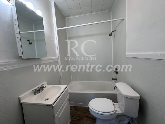 Photo - 1115 Harmon-