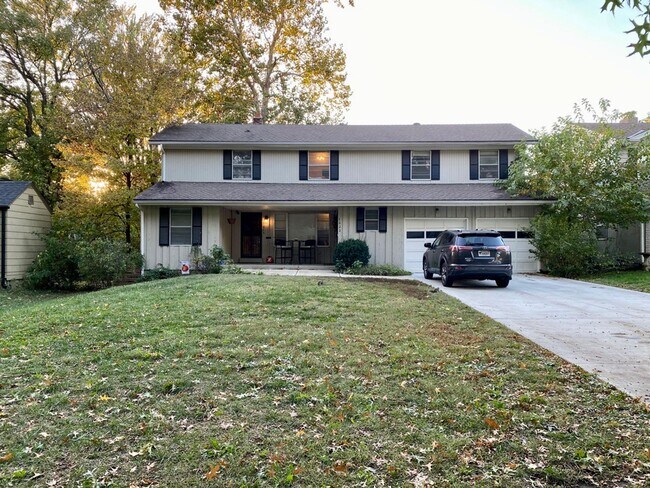 Photo - 7622-7624 MAIN STREET Unidad 7624