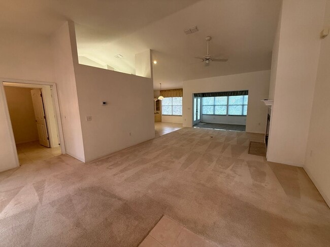 Photo - Charming 3-Bedroom Home in Broadmoor – Move-In Ready!