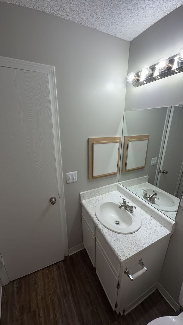 Country Walk Apartments