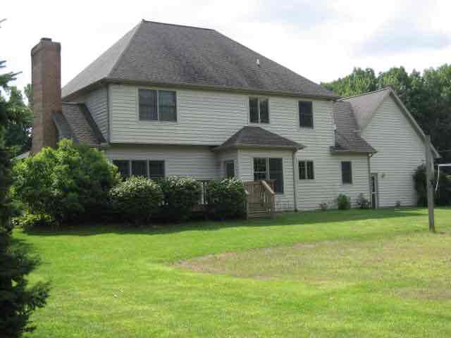 Photo - 1895 Highbank Dr