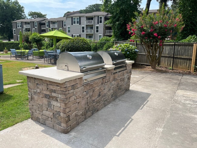 Photo - Avondale Reserve Apartment Homes