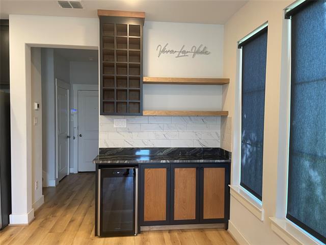 Photo - 7569 Reis Ln
