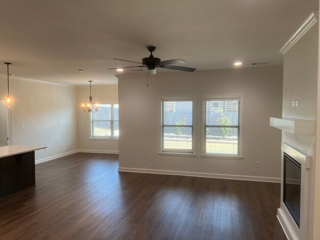 Photo - Charming 3 Bed 2 Bath Home