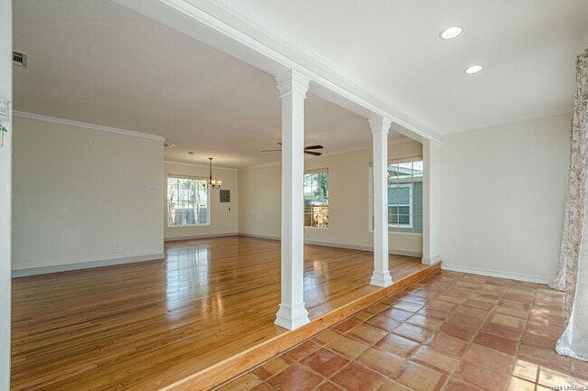 Photo - GORGEOUS 4-BEDROOM HOME IN TERRELL HEIGHTS