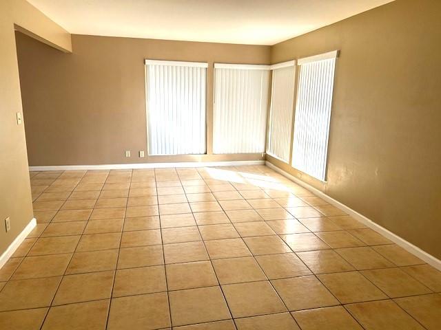 Photo - 41820 Briarwood Ave