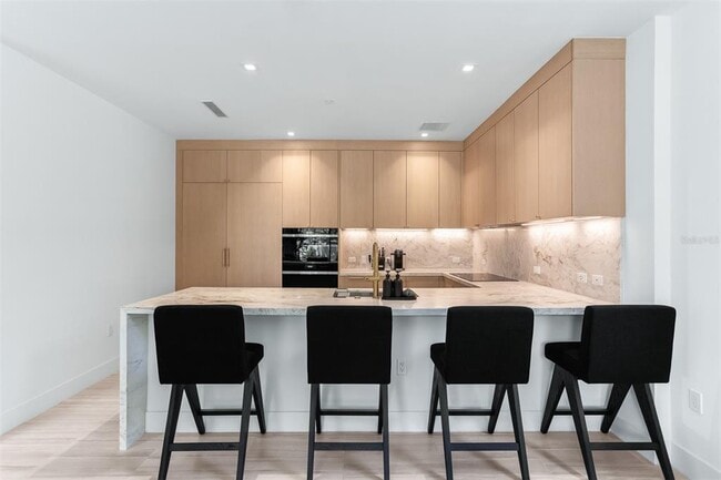 Photo - 3030 W Santiago St