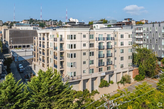Counterbalance Apartments