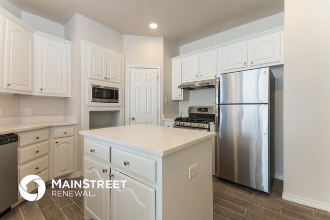 Photo - 1093 Keeson Trail