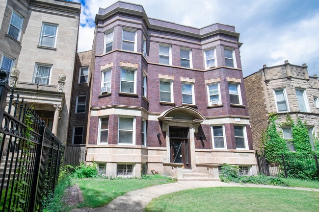 Photo - 6360 S Greenwood Ave Unit 3