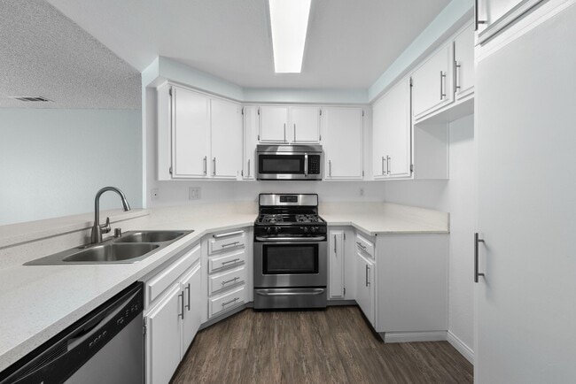 Le Med Apartments