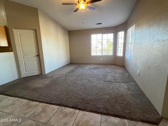 Photo - 1225 E Elm St