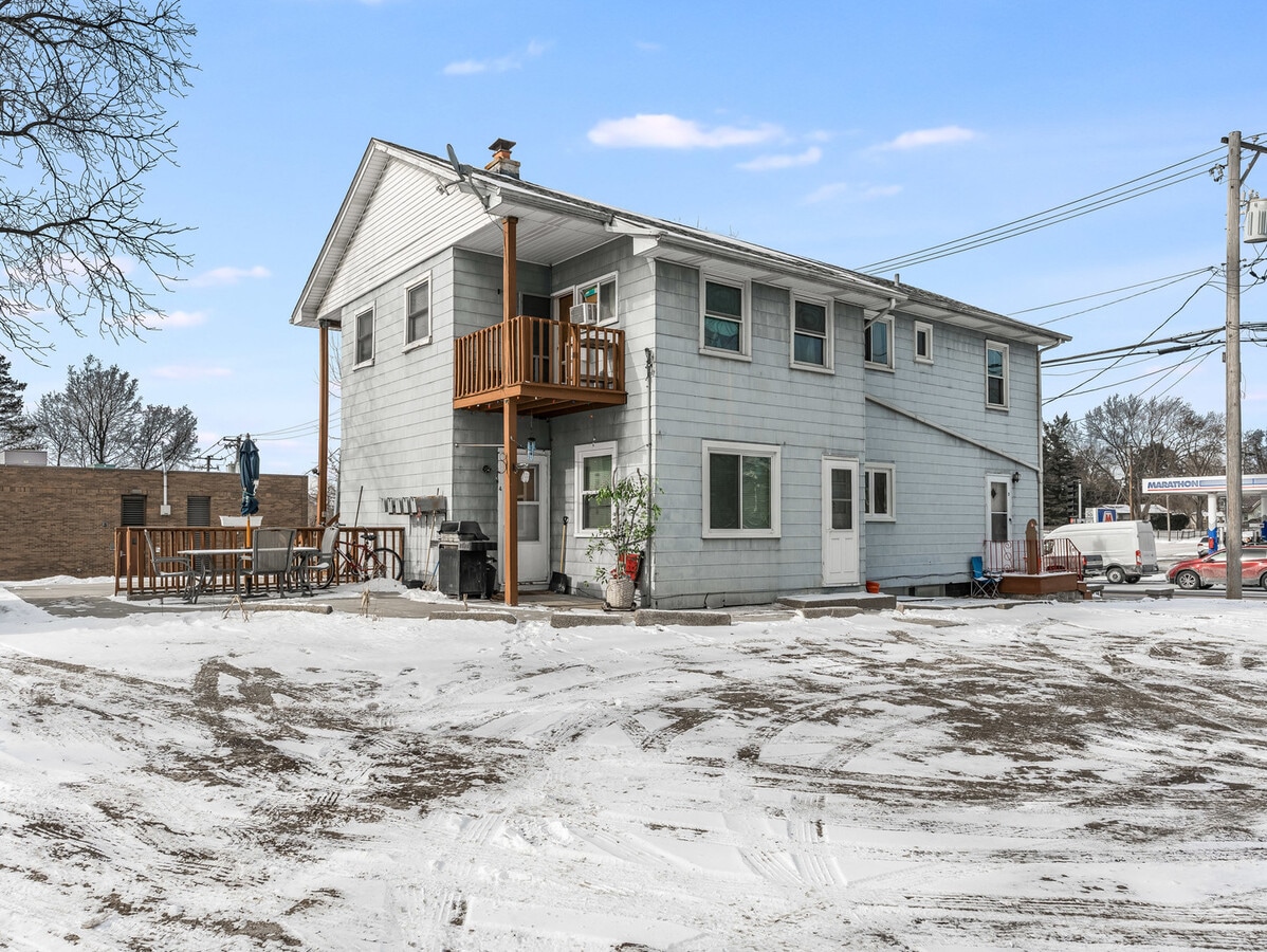 Photo - 3 E Main St Unit 1