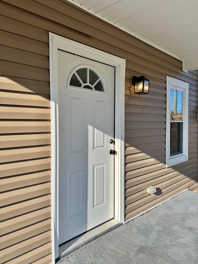 Photo - 353 Sherman Ave