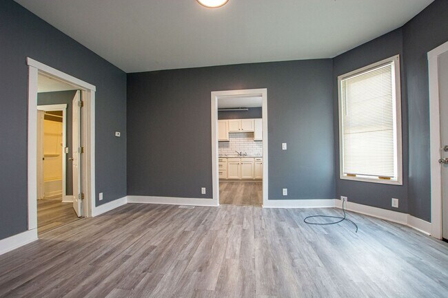 Photo - 2523 Ames Ave Unit #4421