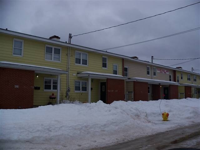 Photo - 312-326 Commando St Apartments