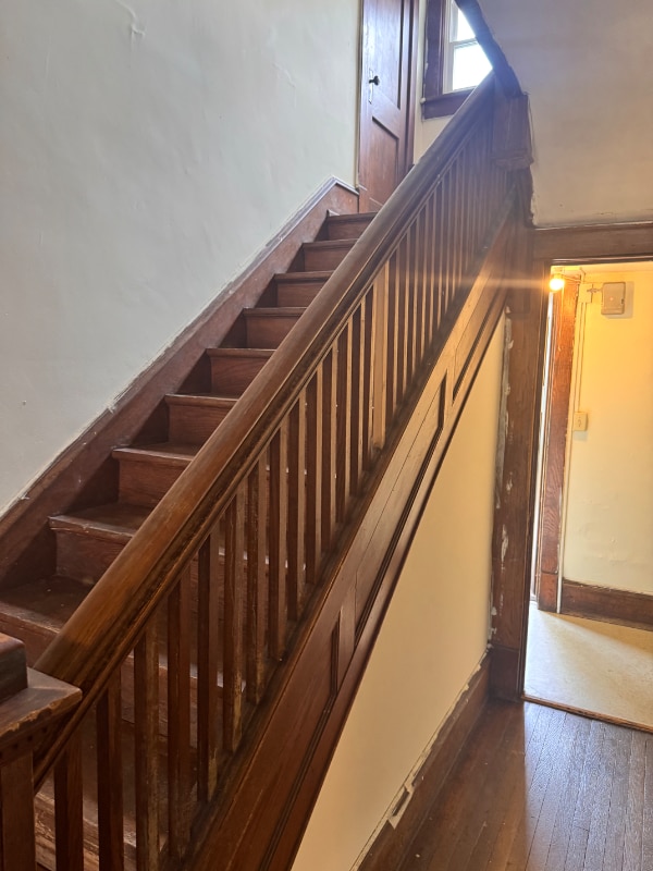 Photo - 727 W College Ave