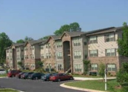 Building Photo - Enota Village Rental