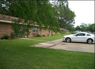 Photo - Mill Run Apartments