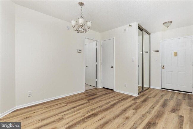 Photo - 900 N Stafford St Unit 1816