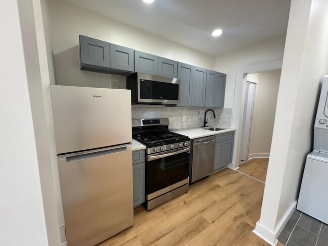 Photo - 84 Waverly St Unidad 1