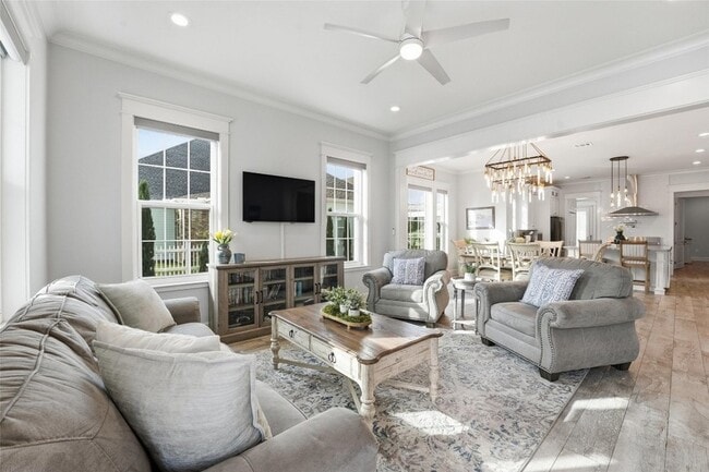 Photo - 10 Mariner Pass