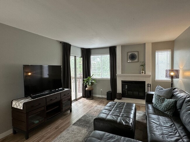 Photo - Spacious 2 Bed 2.5 Bath in the heart of Indian Creek