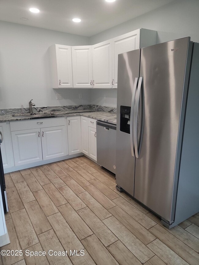 Photo - 449 Del Monte Rd