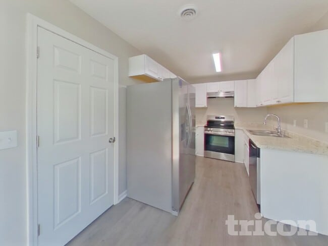 Photo - 2308 S Partridge Cir