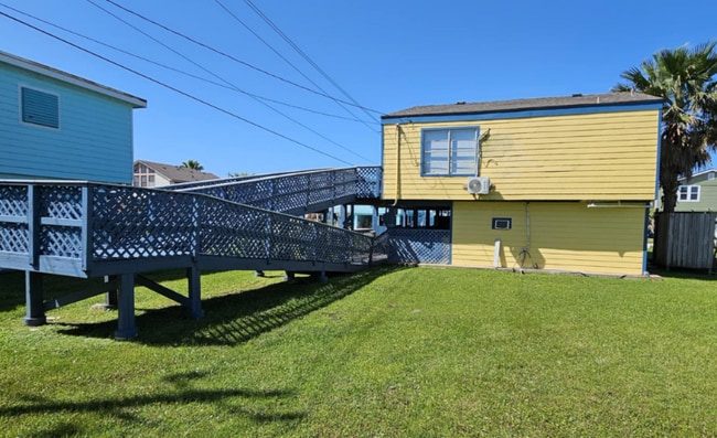 Photo - 4215 Hardin Dr