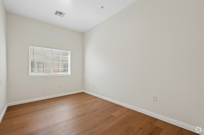 3BR, 3BA - 1421SF - Second Bedroom