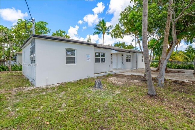 Photo - 351 NE 82nd St Unidad 1