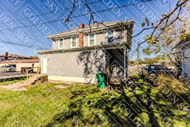 Photo - 1823 Grand Ave