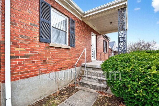 Photo - 405 Home Ave