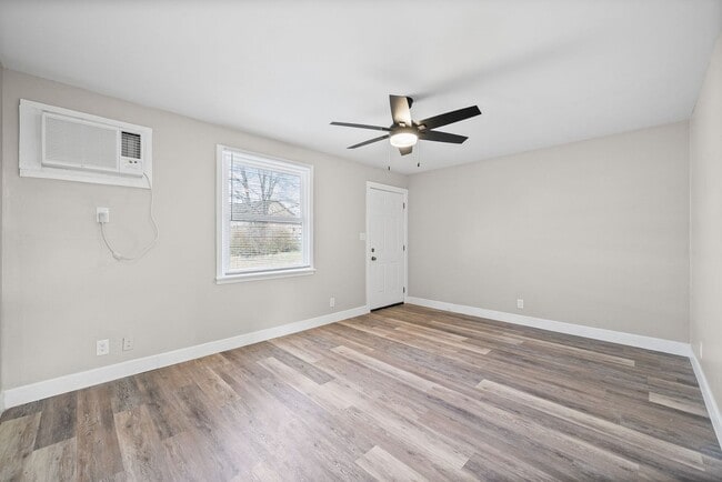 Photo - 135 Tandy Dr Unit C