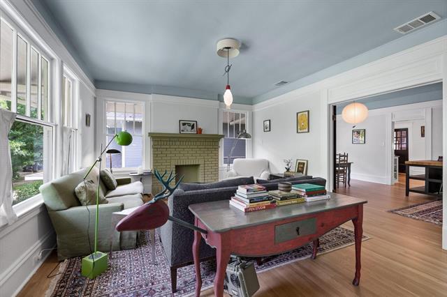 Photo - 5004 Worth St Unit A