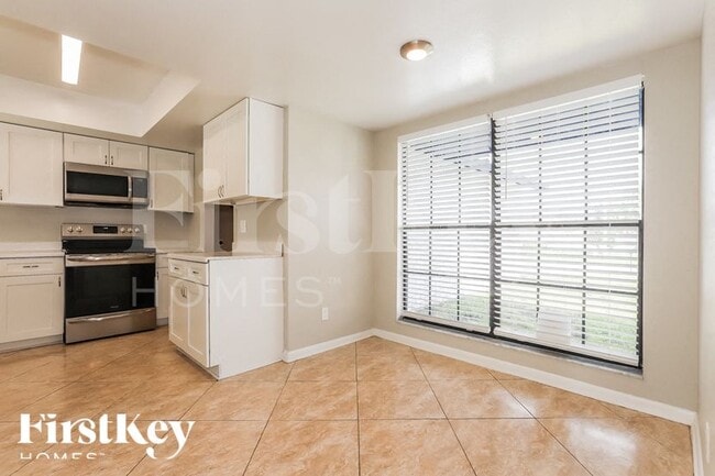 Photo - 6802 Rosemary Dr