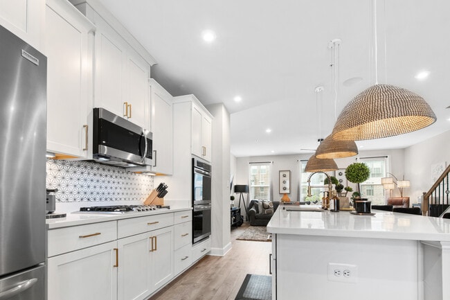 Photo - 106 Albany Pl