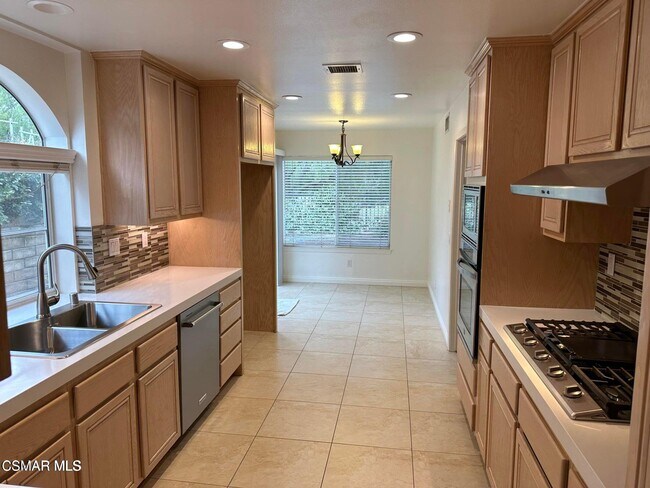 Photo - 1628 Glider Ct