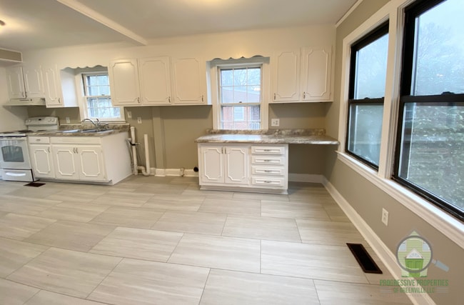 Photo - 22 Springfield Ave