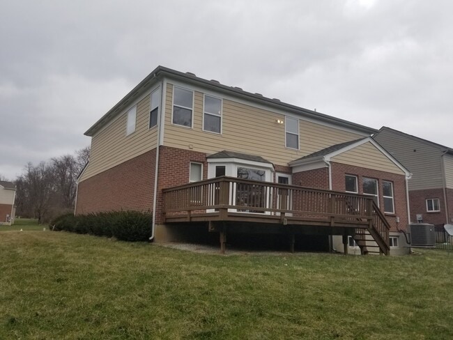 Photo - Executive home located near Bellbrook