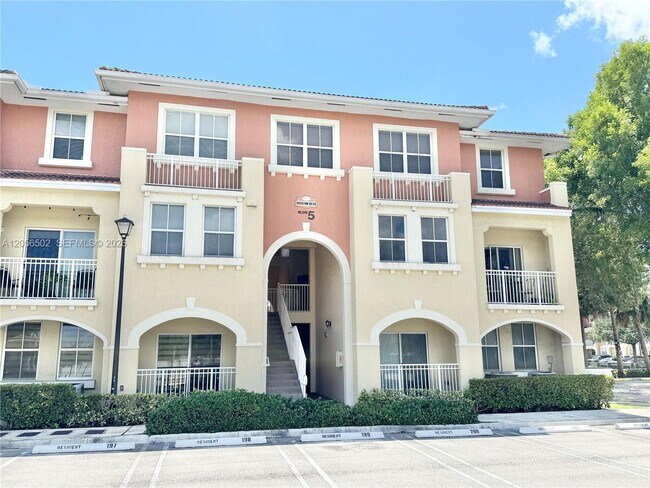 Photo - 10850 NW 89th Terrace Unit 210-5