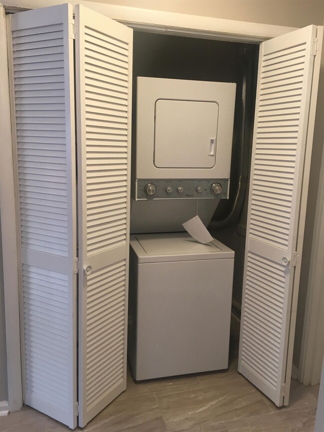 Photo - 767 Greenwood Ave NE Unit 9