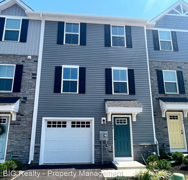 3 br, 2 bath House - 104 Van Fleet Circle - 3 br, 2 bath House - 104 Van Fleet Circle